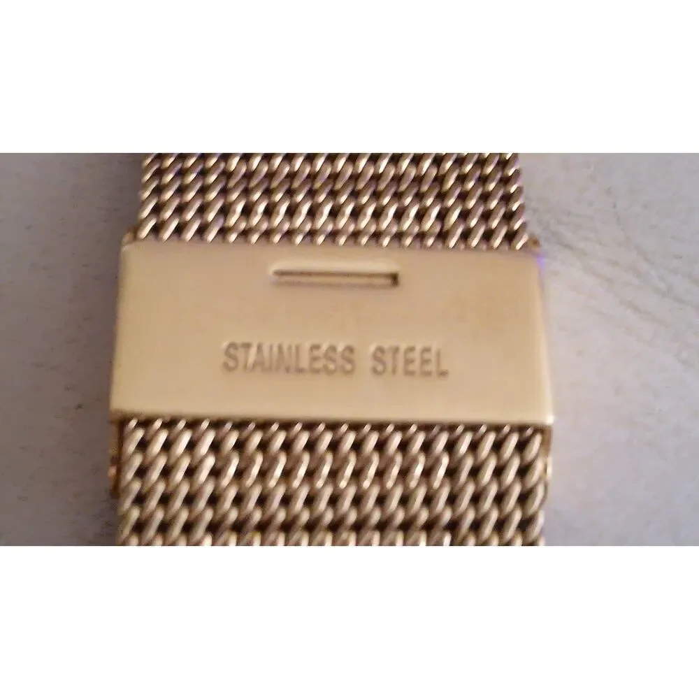 Guess Men’s Watch Stainless Steel Quartz Diamond Accent‎ Analog Wristwatch